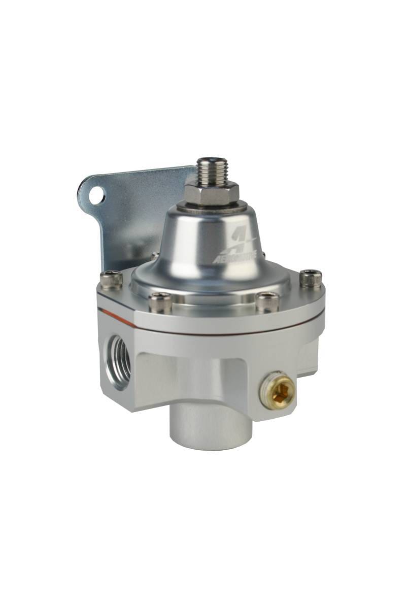 Aeromotive Carbureted Adjustable Regulator Low Pressure 1.5-5psi 2-Port ORB-06 - 13222 thumbnail 3