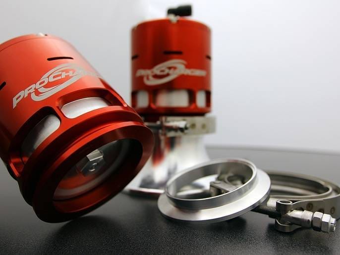 ATI Big Red ProRace Valve With 4" Aluminium Tubing Kit & Mounting Hardware - Open thumbnail 2